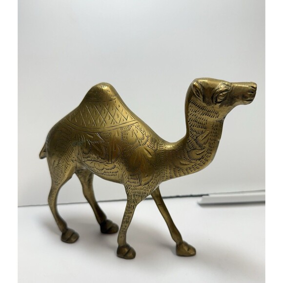 Vintage Solid Brass Etched Camel Figurine - Picture 1 of 10